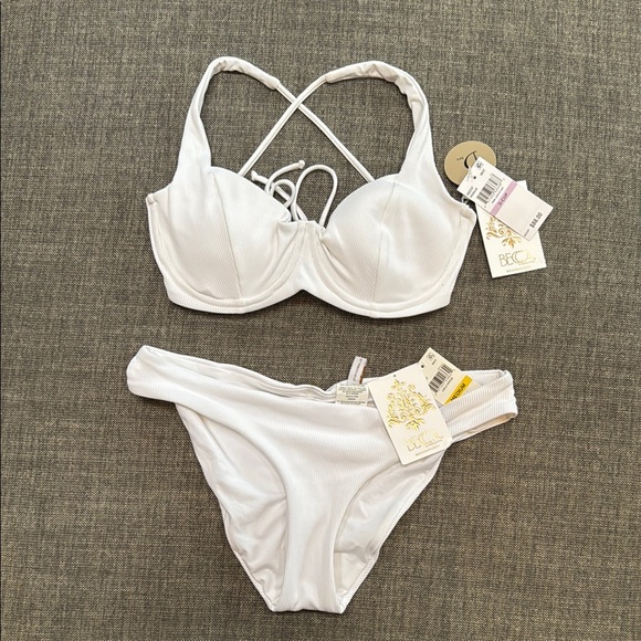 NWT Becca bikini - Picture 1 of 8